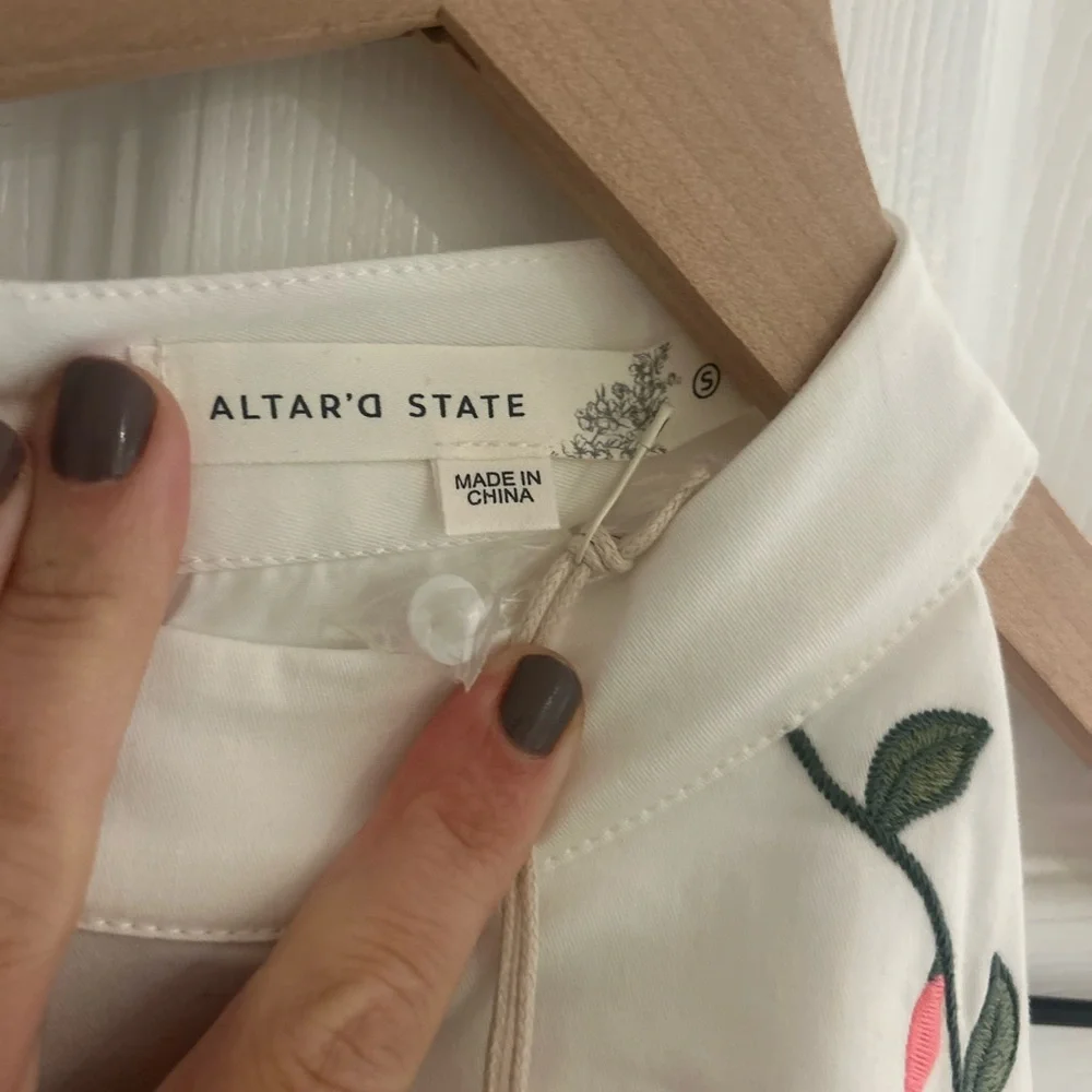Altar'd State White/Cream Dress with Coral Floral Trim